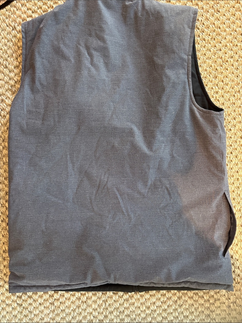 Travis Mathew Men's Gray Zip-Up Vest - Picture 3 of 3